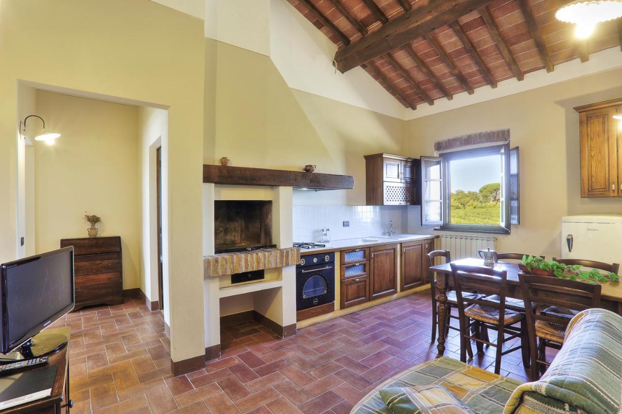 Agriturismo Terra Rossa Valiano Exterior photo